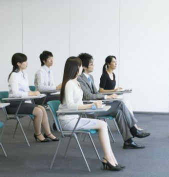 企業(yè)提供給員工的薪酬有什么功能？