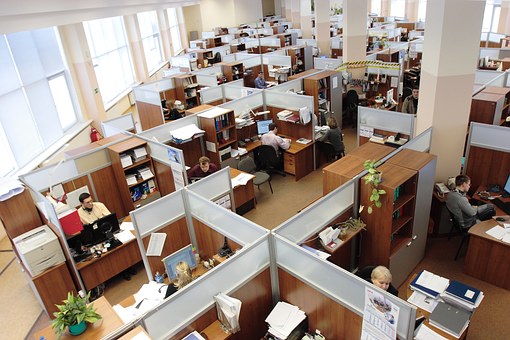 企業(yè)員工福利計劃是調(diào)整企業(yè)生產(chǎn)成本和人工成本的重要杠桿？